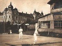 Igralište tenisa na prostoru današnjeg hotela Esplanade 1915. godine